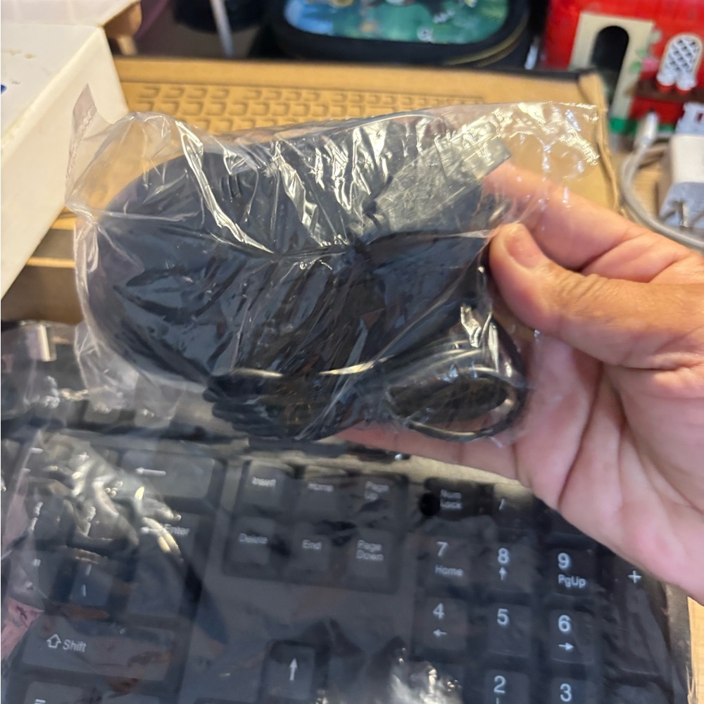 Black Wired Keyboard